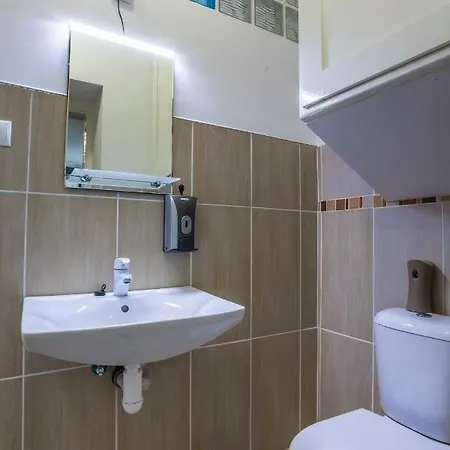 Luxury En-suite Air-conditioned *